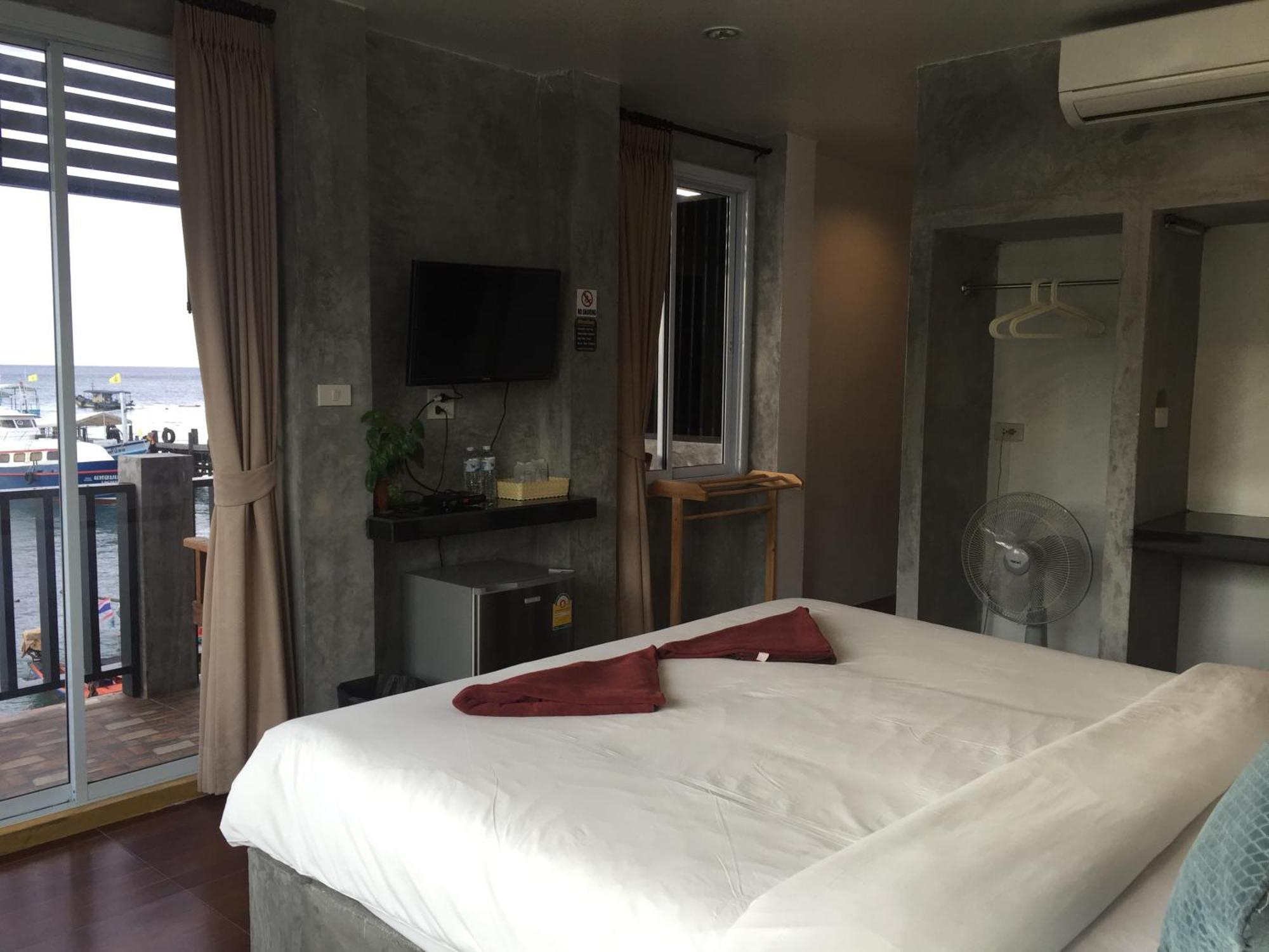 Bro&Sis Place Koh Tao Room photo